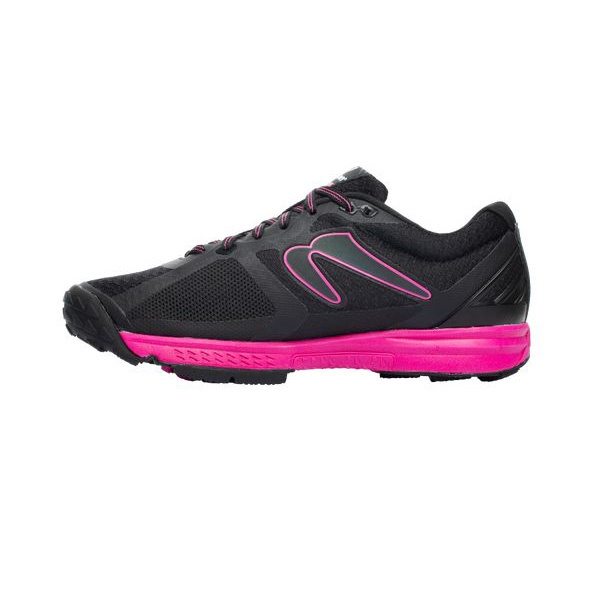 Black / Pink Women\'s Newton Running BOCO AT 6 Trail Shoes | NZ-418273